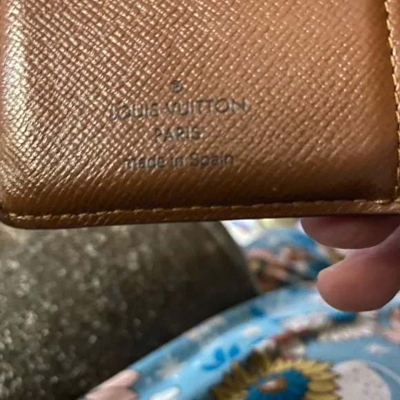 AUTHENTIC Louis Vuitton Monogram Wallet - Picture 13 of 15